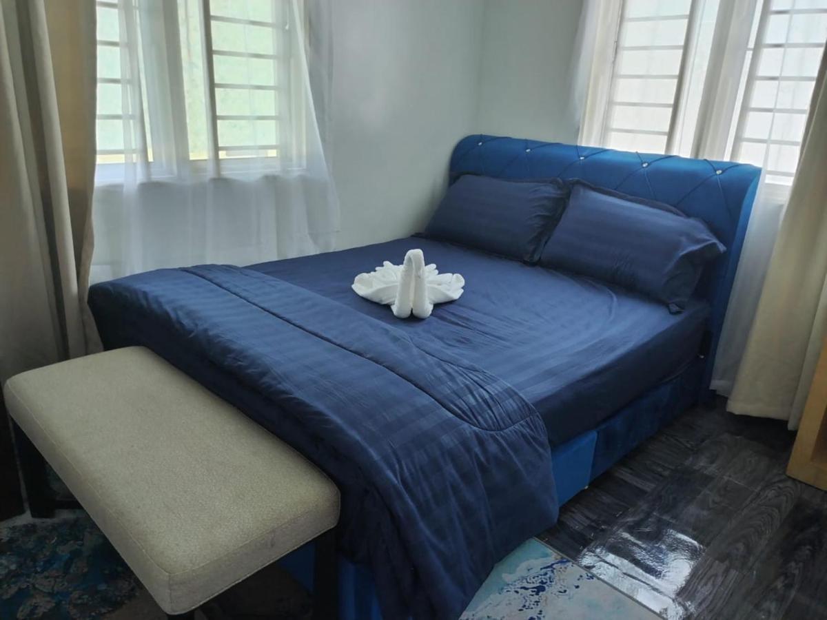 Homestay Embah Ros & Embah Lek Hutan Melintang Экстерьер фото